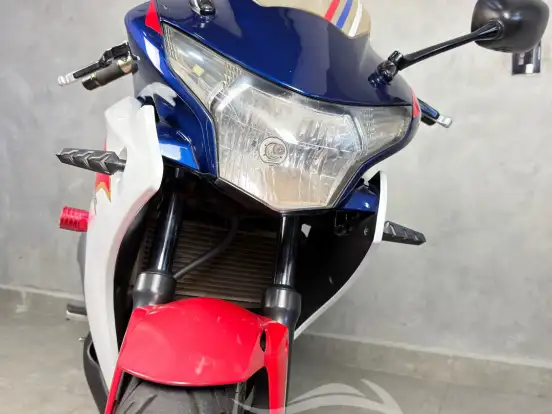 HONDA-CBR 250R HONDA-CBR 250R-2012