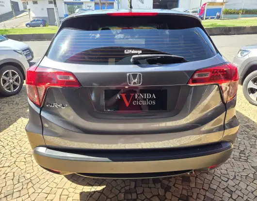 HONDA-HR-V-2016