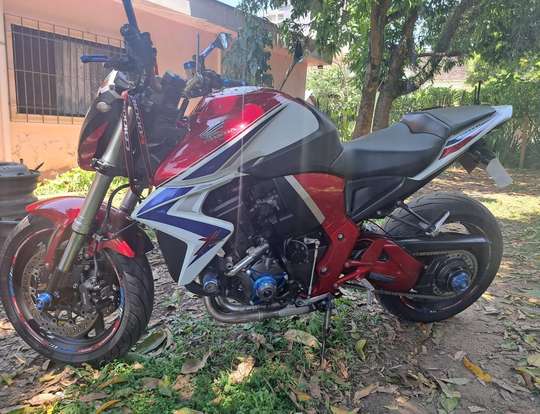 HONDA-CB 1000R-2015