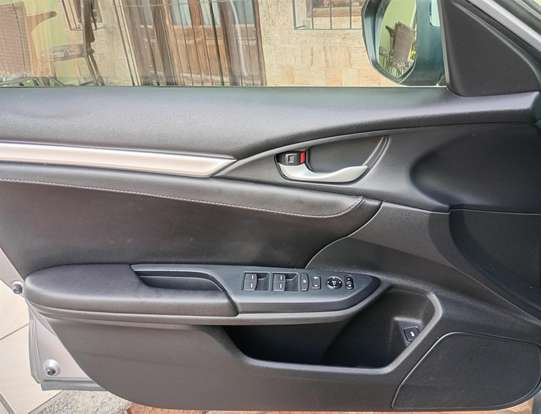 HONDA-CIVIC-2016