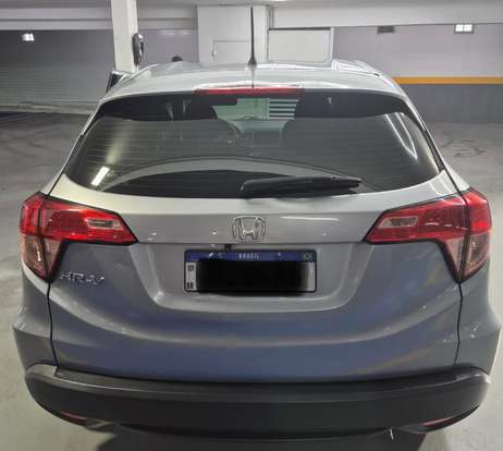 HONDA-HR-V-2016