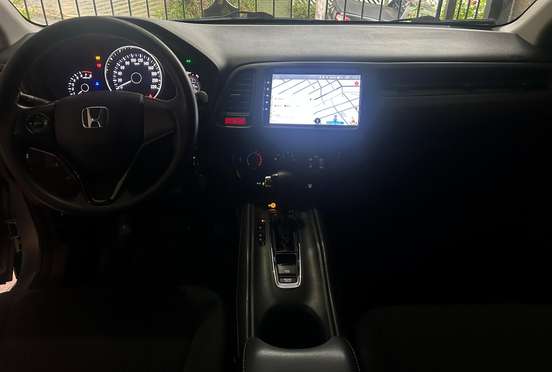 HONDA-HR-V-2016