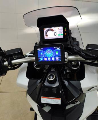 HONDA X-ADV 
