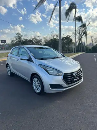 HYUNDAI HB20 1.0 COMFORT 12V FLEX 4P MANUAL