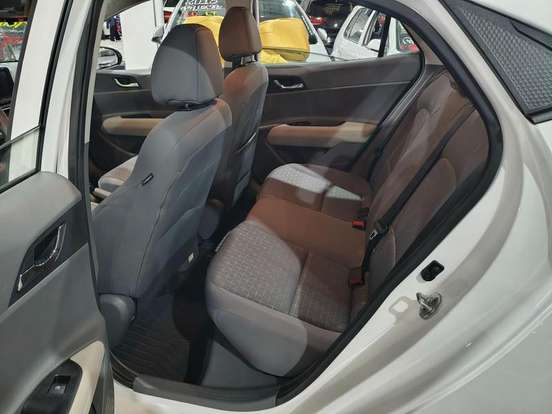 HYUNDAI-HB20S-2023