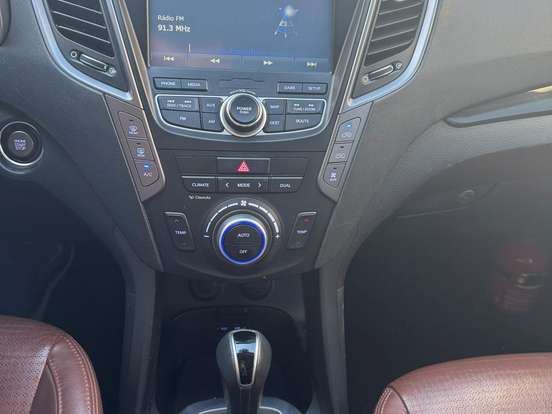 HYUNDAI-GRAND SANTA FÉ-3.3 MPFI V6 4WD GASOLINA 4P AUTOMÁTICO HYUNDAI-GRAND SANTA FÉ-2014