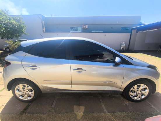HYUNDAI-HB20-2021