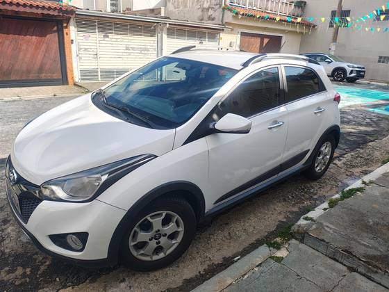 HYUNDAI HB20 1.6 PREMIUM 16V FLEX 4P AUTOMÁTICO
