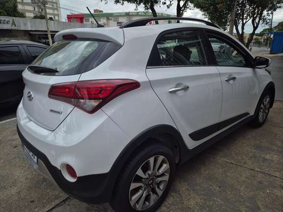 HYUNDAI-HB20-1.6 PREMIUM 16V FLEX 4P AUTOMÁTICO HYUNDAI-HB20-2018
