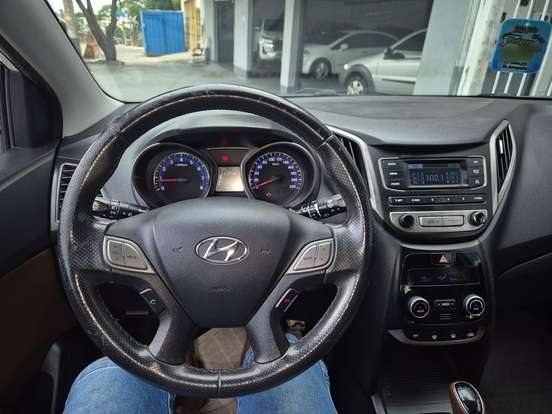 HYUNDAI-HB20-1.6 PREMIUM 16V FLEX 4P AUTOMÁTICO HYUNDAI-HB20-2018