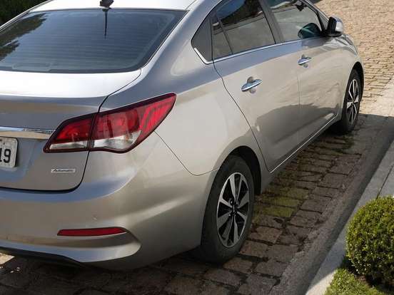 HYUNDAI-HB20S-1.6 PREMIUM 16V FLEX 4P AUTOMÁTICO HYUNDAI-HB20S-2018