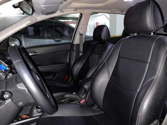 HYUNDAI-I30-2.0 MPI 16V GASOLINA 4P AUTOMÁTICO HYUNDAI-I30-2010