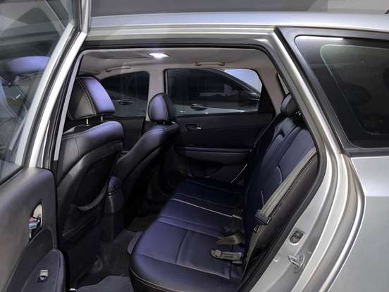 HYUNDAI-I30-2.0 MPI 16V GASOLINA 4P AUTOMÁTICO HYUNDAI-I30-2010