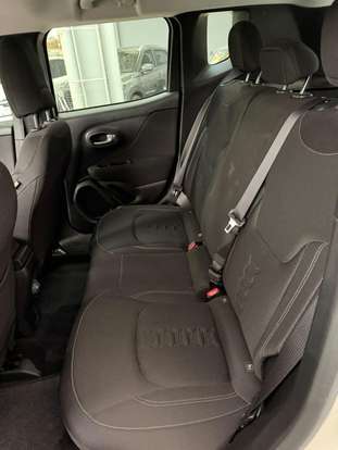 JEEP-RENEGADE-2025