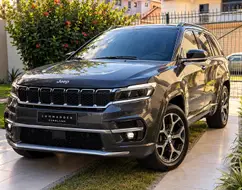 JEEP COMMANDER 2.0 TD380 TURBO DIESEL OVERLAND AT9 JEEP COMMANDER 2.0 TD380 TURBO DIESEL OVERLAND AT9