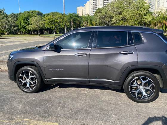 JEEP COMPASS 1.3 T270 TURBO FLEX LONGITUDE AT6