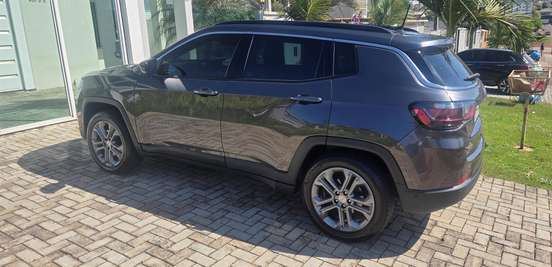 JEEP-COMPASS-2022