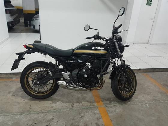 KAWASAKI Z650 ABS RS 