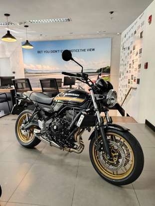 KAWASAKI-Z650 ABS RS-2025