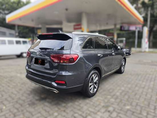 KIA-SORENTO-2018