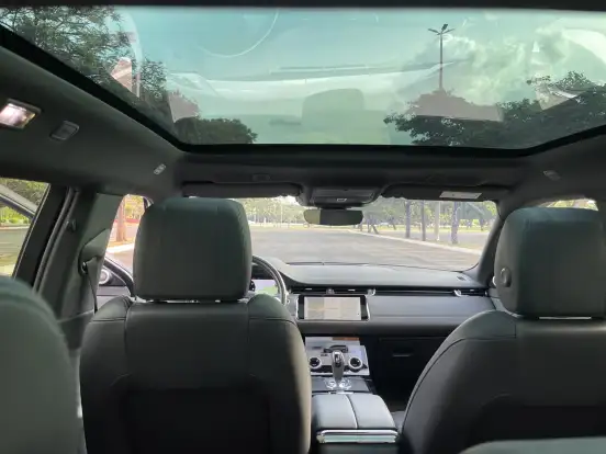 LAND ROVER-RANGE ROVER EVOQUE-2.0 P250 FLEX R-DYNAMIC SE AWD AUTOMÁTICO LAND ROVER-RANGE ROVER EVOQUE-2020