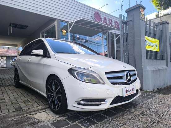 MERCEDES-BENZ-B 200-1.6 SPORT TURBO GASOLINA 4P AUTOMÁTICO MERCEDES-BENZ-B 200-2013