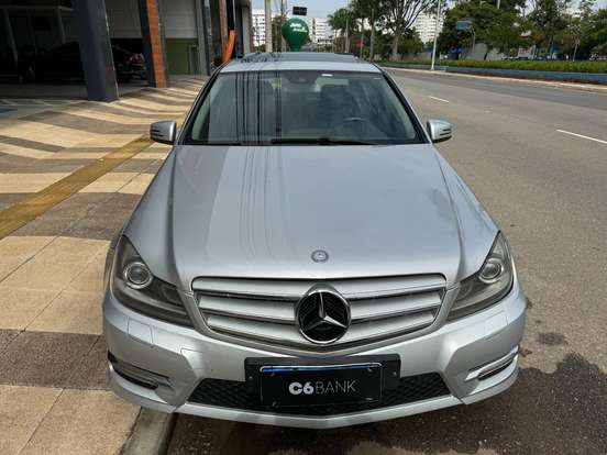 MERCEDES-BENZ-C 200-1.8 CGI AVANTGARDE 16V GASOLINA 4P AUTOMÁTICO MERCEDES-BENZ-C 200-2013