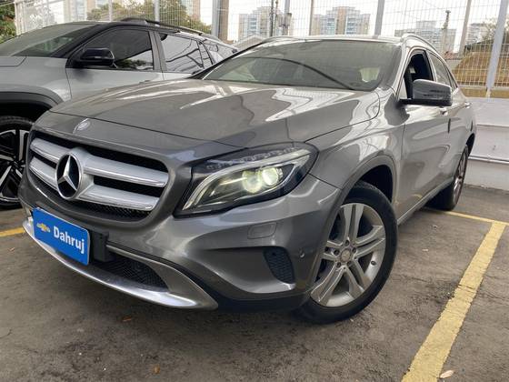 MERCEDES-BENZ GLA 200 1.6 CGI STYLE 16V TURBO FLEX 4P AUTOMÁTICO