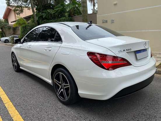 MERCEDES-BENZ-CLA 180-2018