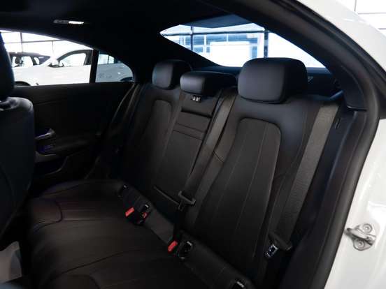 MERCEDES-BENZ-CLA 250-2.0 CGI GASOLINA 7G-DCT MERCEDES-BENZ-CLA 250-2022