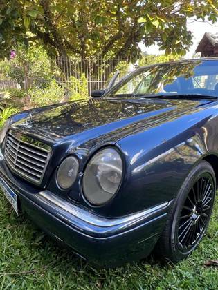 MERCEDES-BENZ E 420 4.2 ELEGANCE V8 GASOLINA 4P AUTOMÁTICO