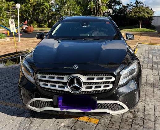 MERCEDES-BENZ GLA 200 1.6 CGI FLEX ADVANCE 7G-DCT