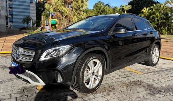 MERCEDES-BENZ-GLA 200-2019