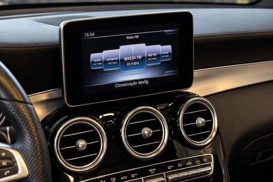 MERCEDES-BENZ-GLC 250-2017