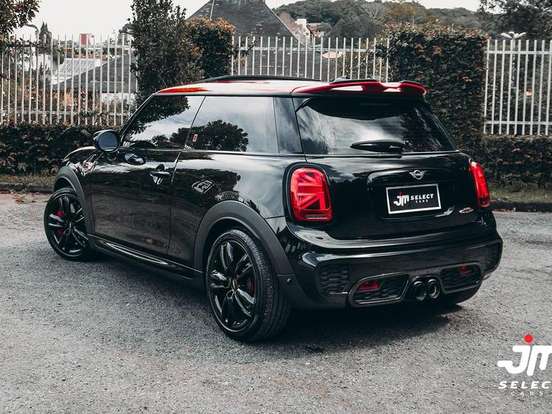 MINI-COOPER-2.0 16V TWINPOWER GASOLINA JOHN COOPER WORKS 2P STEPTRONIC MINI-COOPER-2019