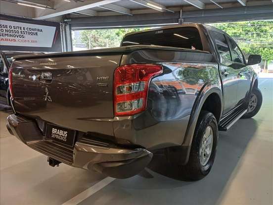 MITSUBISHI-L200 TRITON-2017