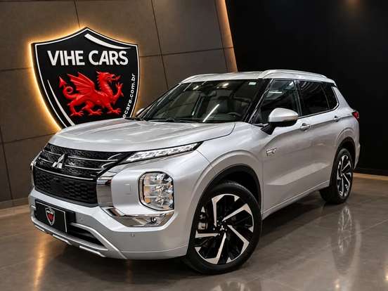 MITSUBISHI-OUTLANDER-2026