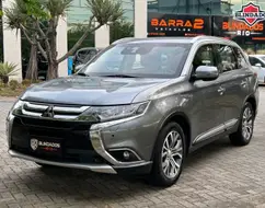 MITSUBISHI OUTLANDER 3.0 GT 4X4 V6 24V GASOLINA 4P AUTOMÁTICO MITSUBISHI OUTLANDER 3.0 GT 4X4 V6 24V GASOLINA 4P AUTOMÁTICO