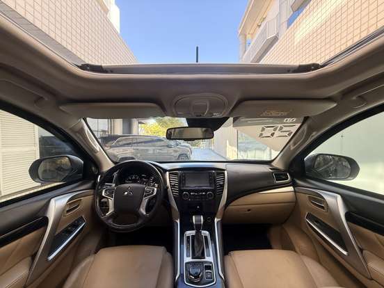 MITSUBISHI-PAJERO SPORT-2.4 16V MIVEC TURBO DIESEL HPE AWD AUTOMÁTICO MITSUBISHI-PAJERO SPORT-2019