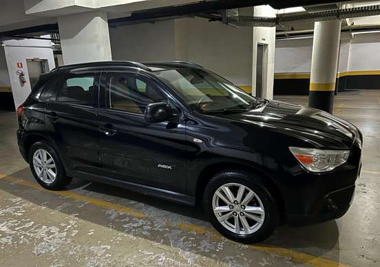 MITSUBISHI-ASX-2012