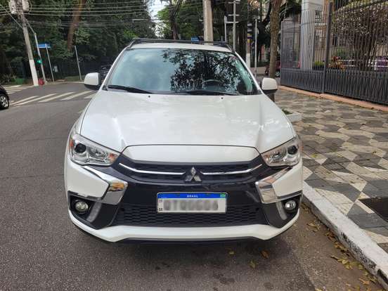MITSUBISHI-ASX-2019