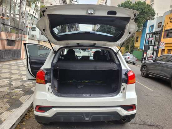 MITSUBISHI-ASX-2019