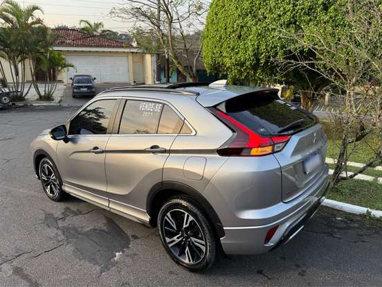 MITSUBISHI-ECLIPSE CROSS-1.5 MIVEC TURBO GASOLINA HPE-S S-AWC CVT MITSUBISHI-ECLIPSE CROSS-2022