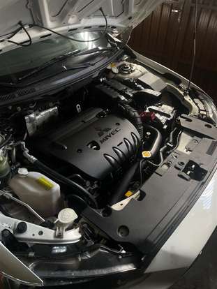 MITSUBISHI-LANCER-2013