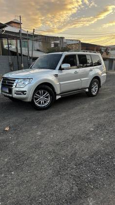MITSUBISHI PAJERO FULL 3.2 HPE 4X4 16V TURBO INTERCOOLER DIESEL 4P AUTOMÁTICO