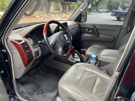 MITSUBISHI-PAJERO FULL-2004