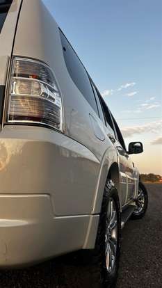 MITSUBISHI-PAJERO FULL-2015