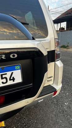 MITSUBISHI-PAJERO FULL-3.2 HPE 4X4 16V TURBO INTERCOOLER DIESEL 4P AUTOMÁTICO MITSUBISHI-PAJERO FULL-2015