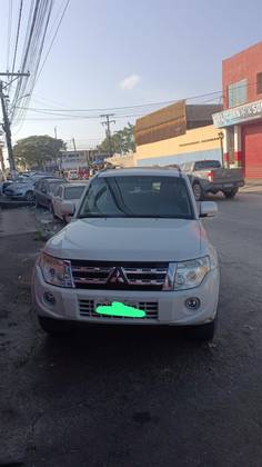 MITSUBISHI PAJERO FULL 3.8 HPE 4X4 V6 24V GASOLINA 4P AUTOMÁTICO