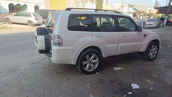 MITSUBISHI-PAJERO FULL-3.8 HPE 4X4 V6 24V GASOLINA 4P AUTOMÁTICO MITSUBISHI-PAJERO FULL-2013